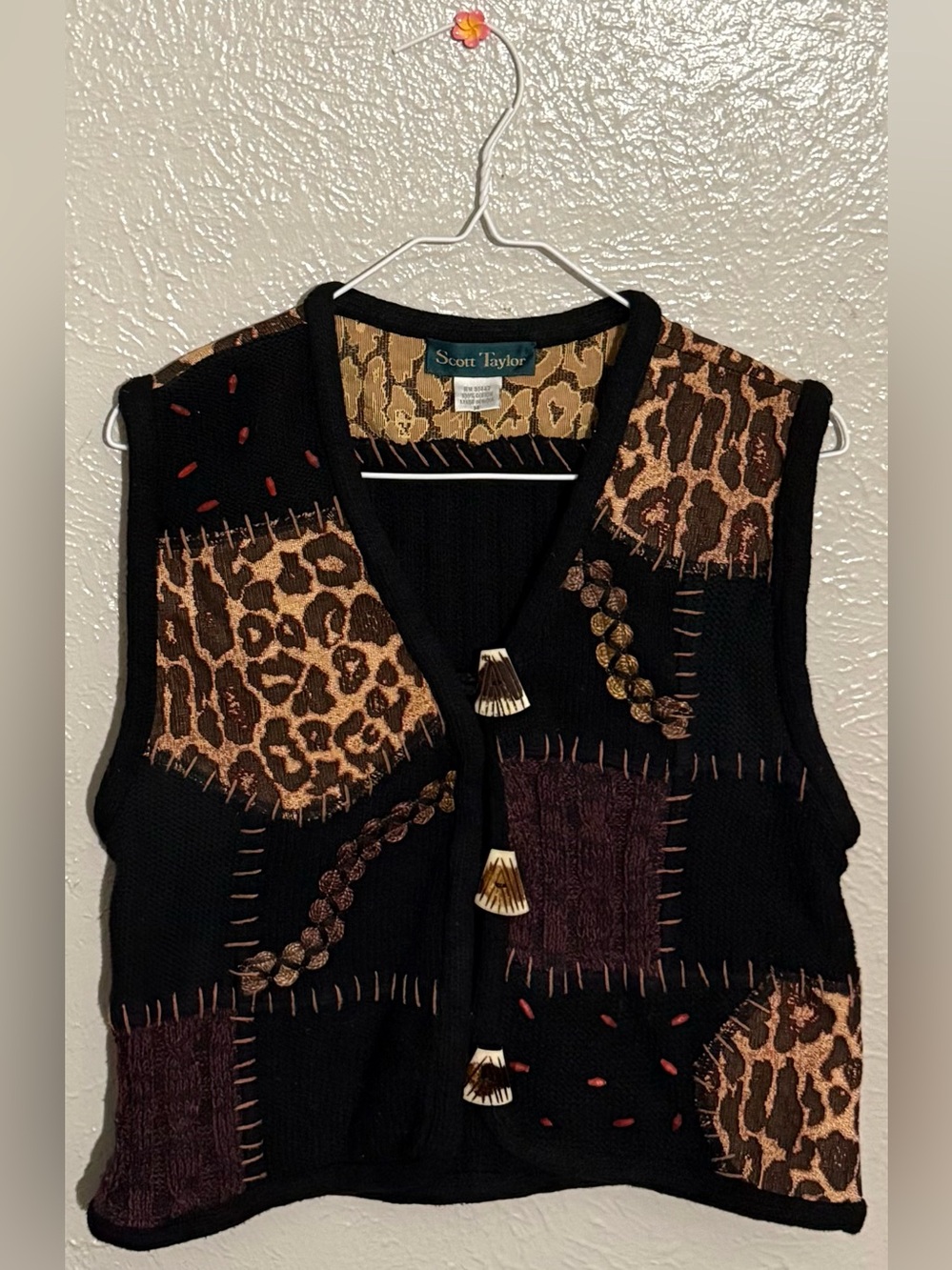 Scott Taylor Vintage Patchwork Leopard Tapestry Vest Size M Boho Y2K Art to Wear